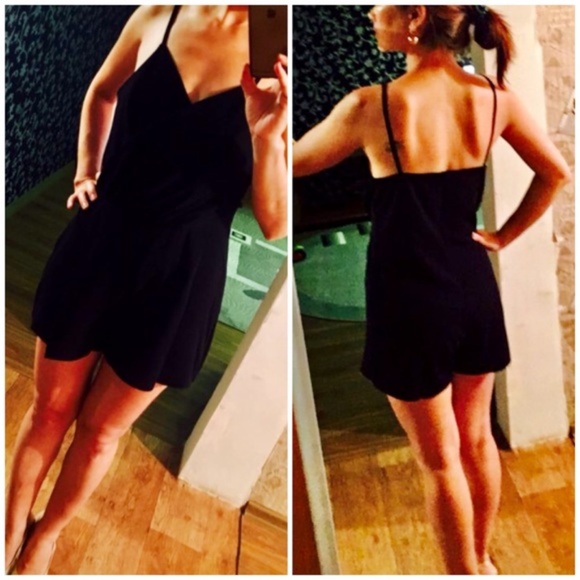 Black Summer Shorts Romper Jumper Beach Dress NWT - Picture 4 of 8